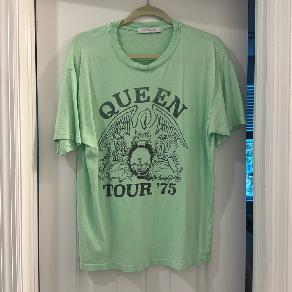 Daydreamer Queen Tour ‘75 oversized mint green tshirt